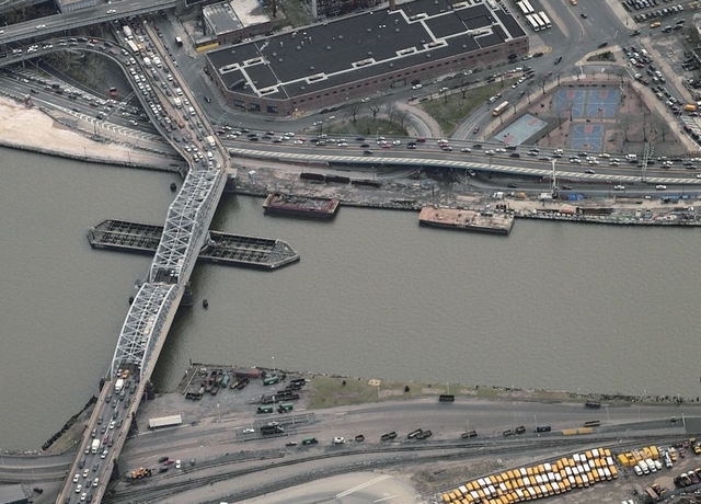Harlem River Bridges - Willis Avenue Bridge: Willis Avenue Bridge 2